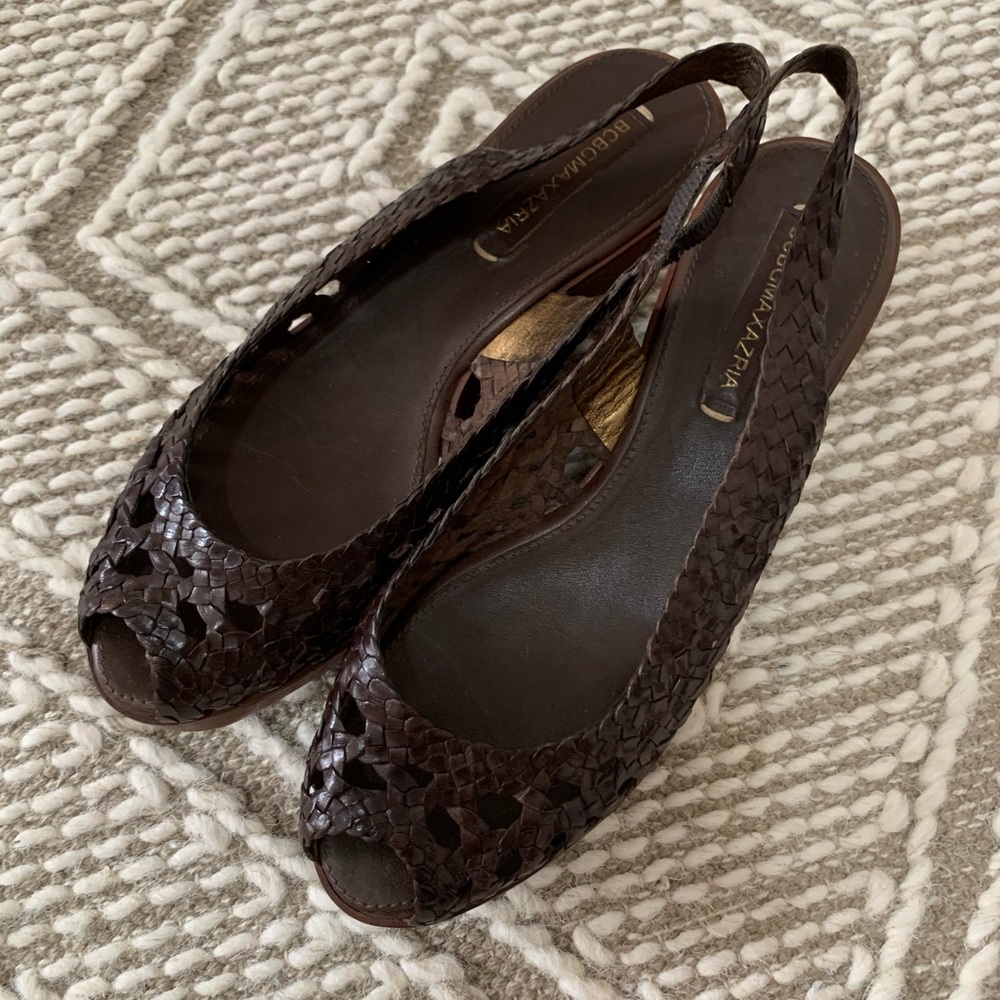 BCBGMAXAZRIA Leather platform